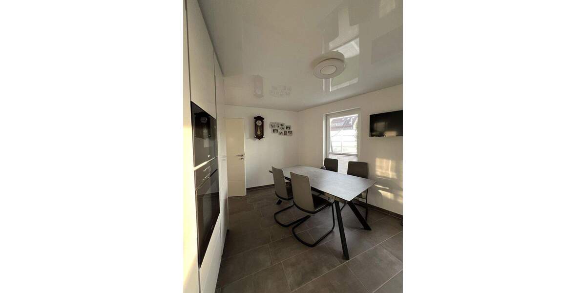 Etagenwohnung Ettlingen - 4 Zimmer, 106 m&sup2;, 720.000&euro; | Angebot:24670158