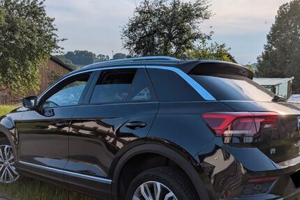 VW T-Roc 143.100 km 16.300 &euro; Grainet 94143