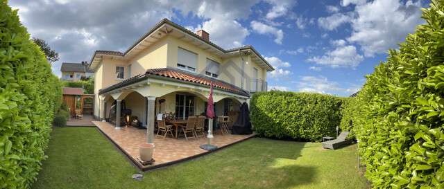 Haus zum Kaufen in Sinzig 1.299.000 € 290 m² 6 zimmer