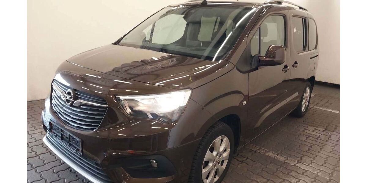 Opel Combo 48.900 km 18.490 &euro; Wangersen 21702
