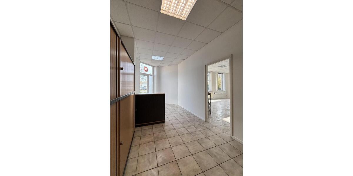 Gewerbeobjekt Brüggen - 1.395&euro; | Angebot:24382568