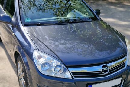 Opel Astra 251.500 km 1.799 &euro; Köln 50737