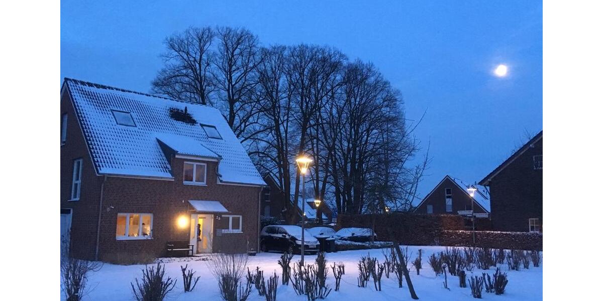 Einfamilienhaus Willich - 7 Zimmer, 199 m&sup2;, 2.250&euro; | Angebot:25268693