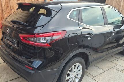 Nissan Qashqai 88.300 km 13.200 &euro; Fürstenzell 94081
