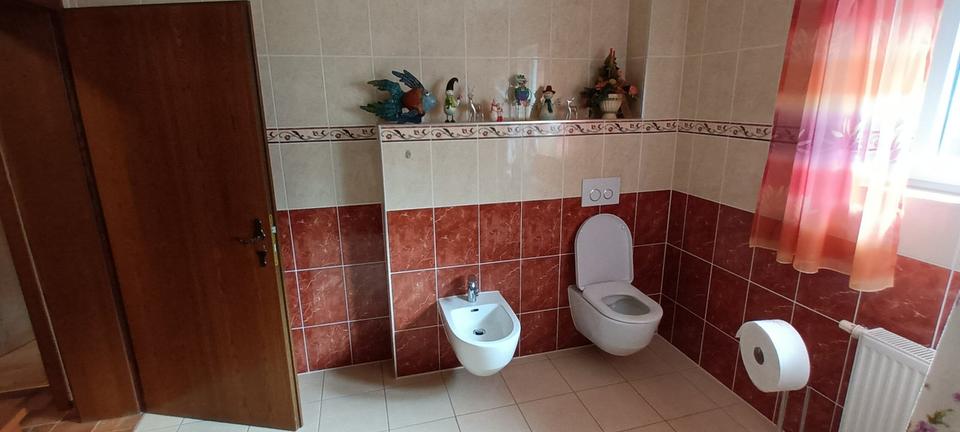 Einfamilienhaus Heusweiler - 6 Zimmer, 210 m&sup2;, 460.000&euro; | Angebot:27153596