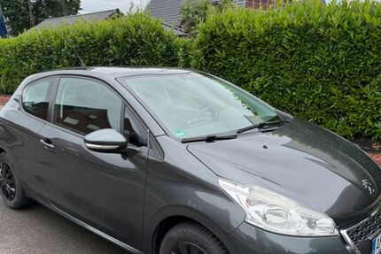 Peugeot 208 168.254 km 4.200 &euro; Ahaus 48683