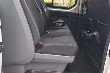 Renault Trafic 74.500 km 19.300 &euro; Berlin 13595