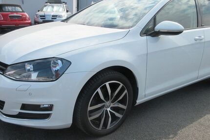 VW Golf 121.000 km 11.999 &euro; Tauberbischofsheim 97941