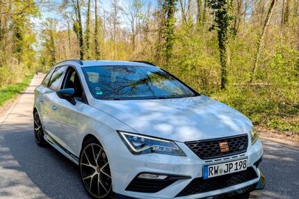 Seat Leon 53.628 km 25.890 &euro; Neuburg 76776