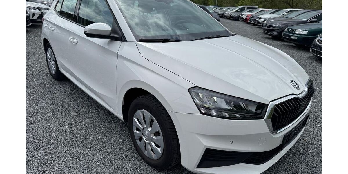 Skoda Fabia 44.592 km 11.489 &euro; Boxberg 97944