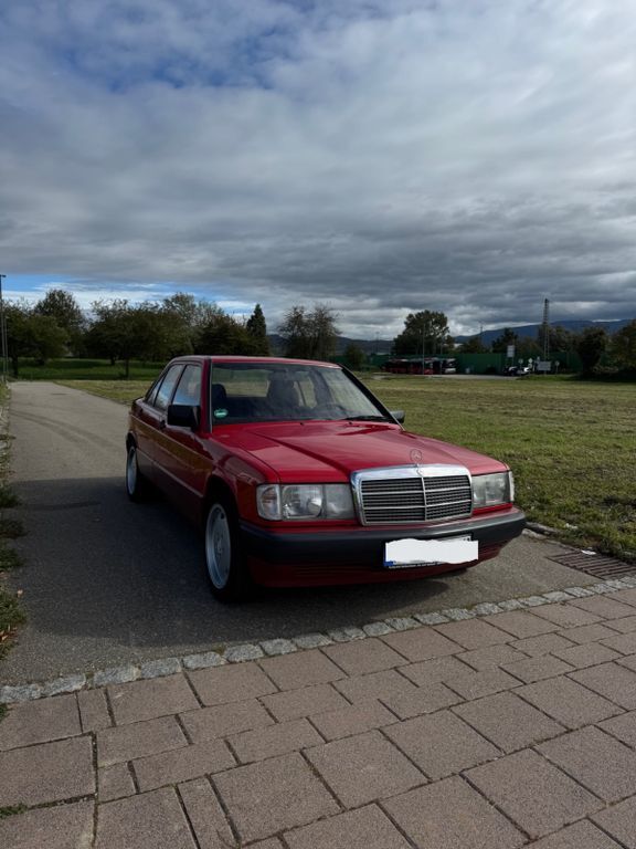 Mercedes-Benz 190 310.000 km 5.490 € Bad Krozingen 79189