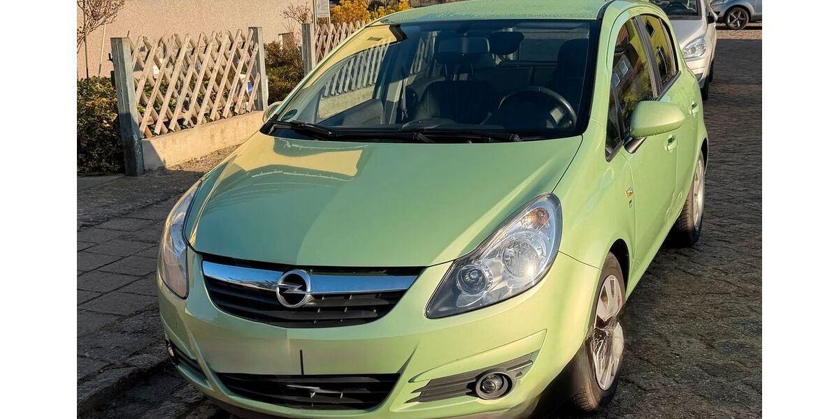 Opel Corsa 141.000 km 3.200 &euro; Genthin 39307
