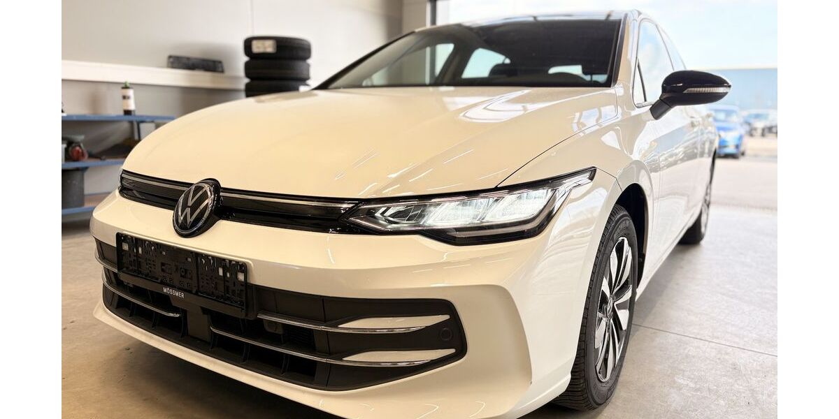 VW Golf 28.086 km 25.900 &euro; Memmingen 87700