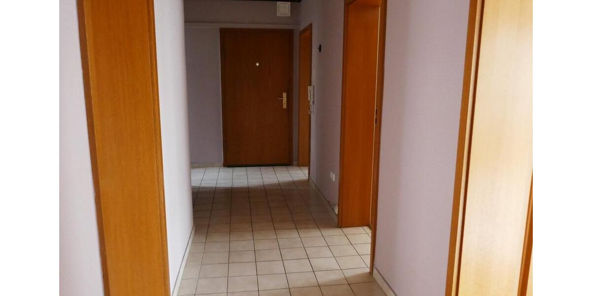 Etagenwohnung Hildesheim - 4 Zimmer, 94 m&sup2;, 259.000&euro; | Angebot:24560903