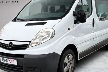 Opel Vivaro 59.800 km 10.990 &euro; Landshut 84032