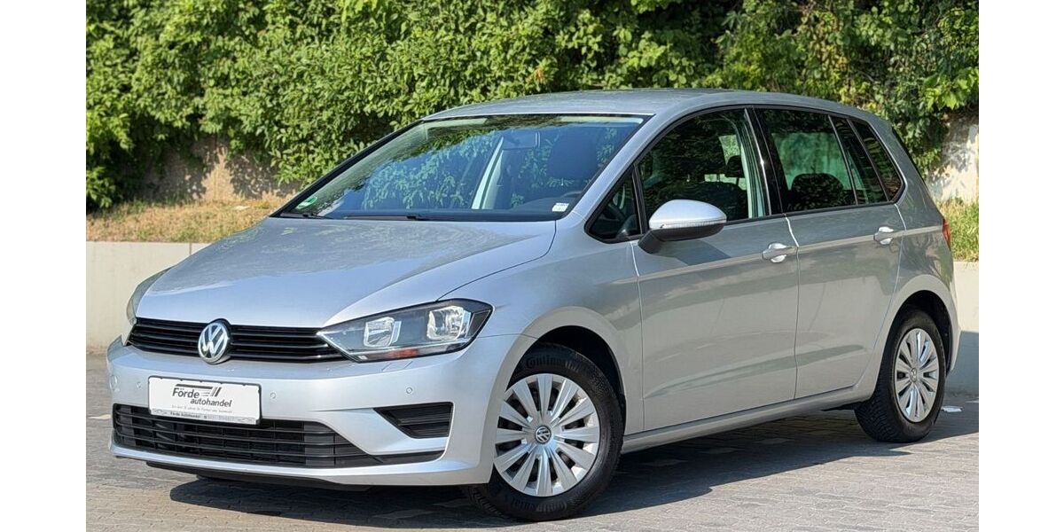VW Golf Sportsvan 122.300 km 9.790 &euro; Kiel 24147