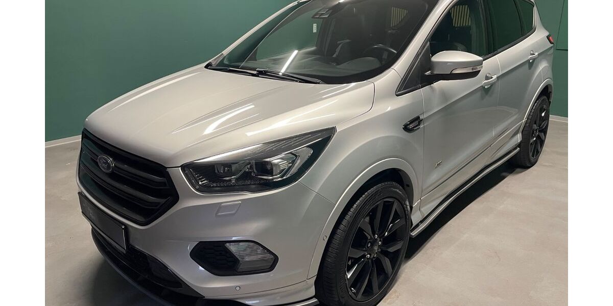 Ford Kuga 151.530 km 13.450 &euro; Sonneberg 96515