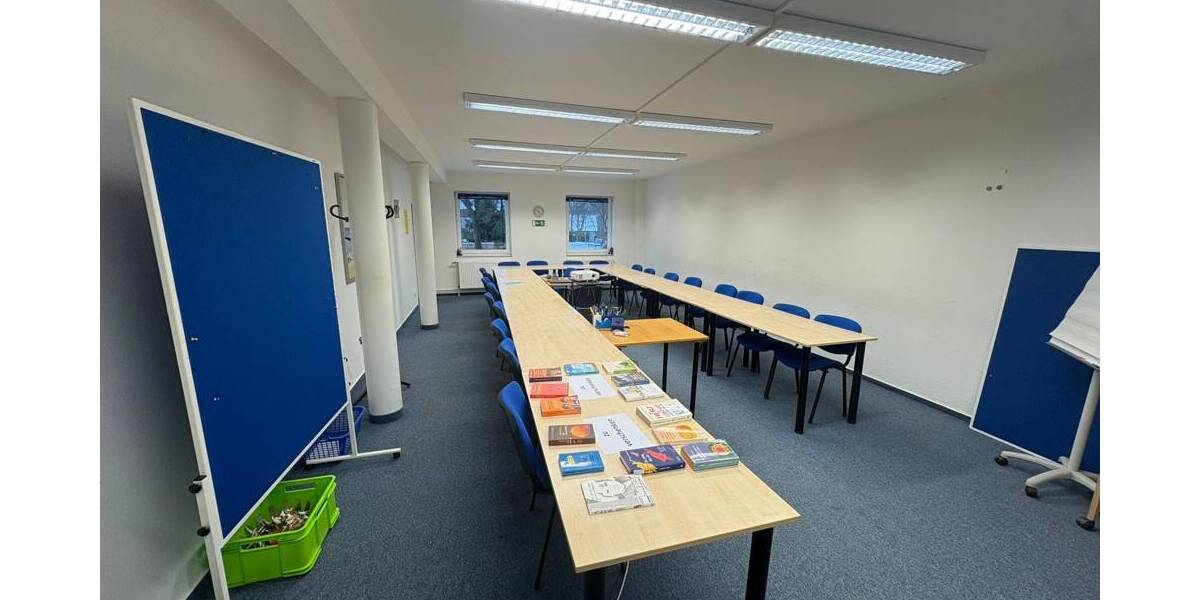 Gewerbeobjekt Lüneburg / Häcklingen Häcklingen - 3 Zimmer, 150 m&sup2;, 1.350&euro; | Angebot:26419578