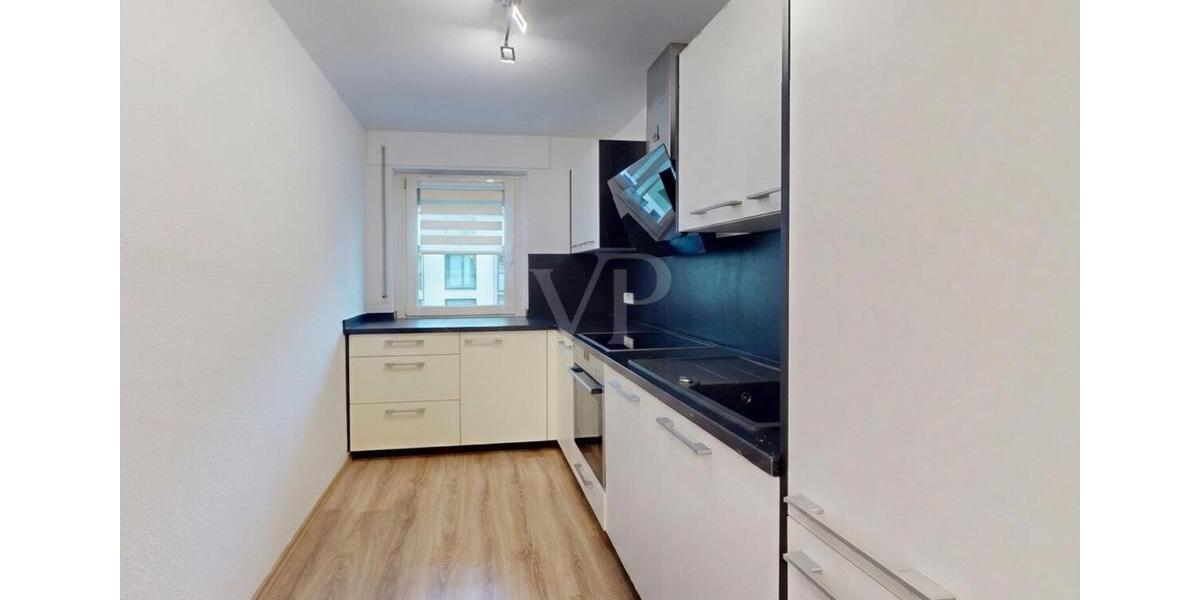 Modernisierte 4-Zi-Whg mit Balkon und Garage in Innenstadtnähe 4 zimmer