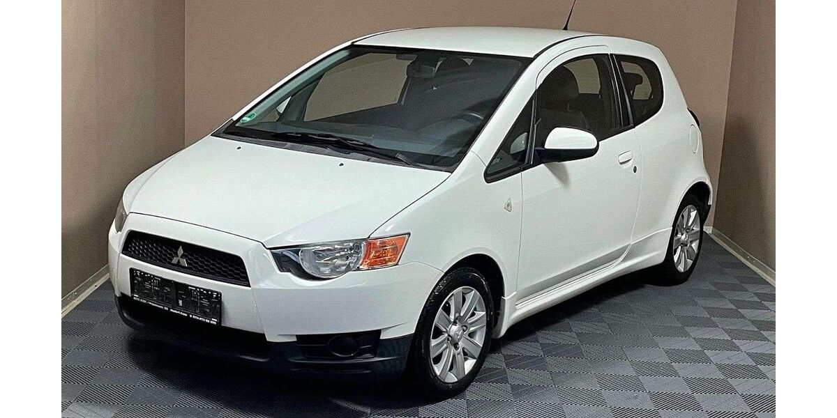 Mitsubishi Colt 66.861 km 5.500 &euro; Alsdorf - Zopp 52477