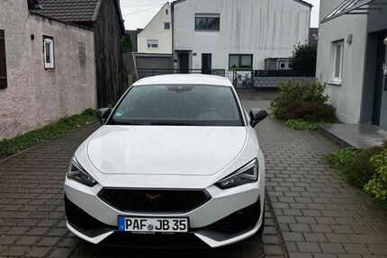 Cupra Leon 43.566 km 20.250 € Baar-Ebenhausen 85107