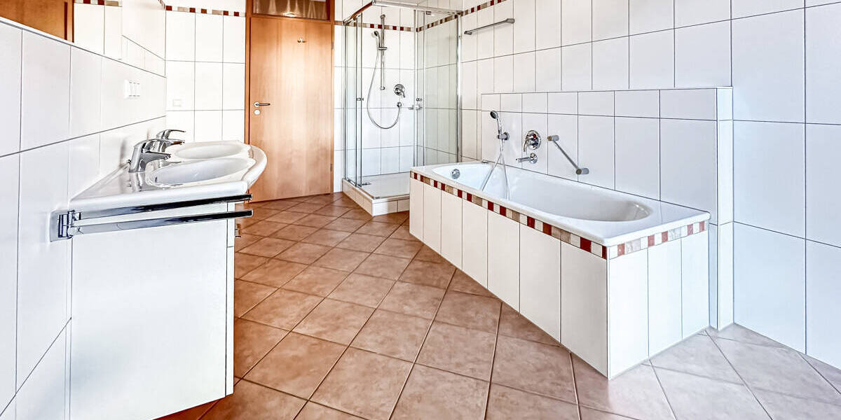 Etagenwohnung Gengenbach - 2 Zimmer, 80 m&sup2;, 850&euro; | Angebot:26359804