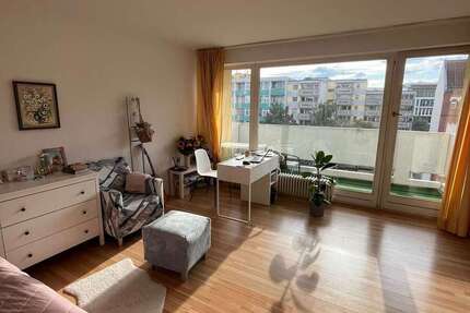 Wohnung zum Kaufen in Berlin 240.000 € 42 m² 1 zimmer