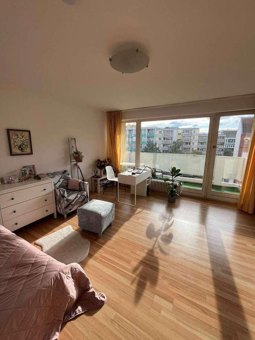 Wohnung zum Kaufen in Berlin 240.000 € 42 m² 1 zimmer