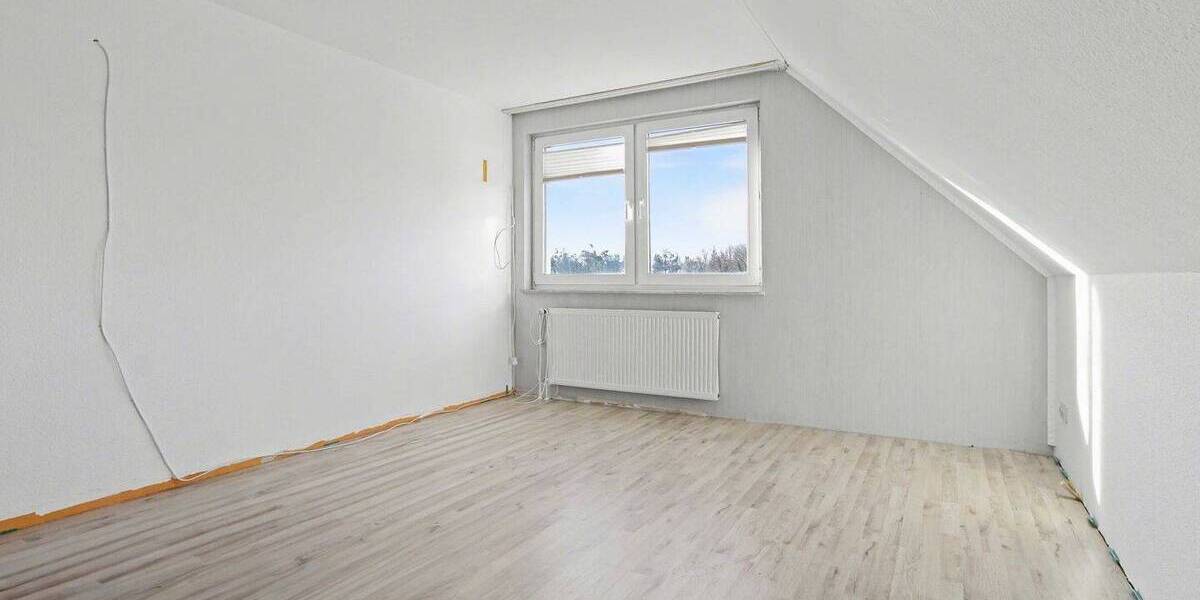 Etagenwohnung Radeberg - 2 Zimmer, 65 m&sup2;, 120.000&euro; | Angebot:26204590