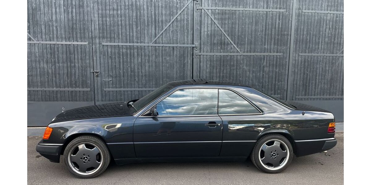 Mercedes-Benz 300 186.000 km 14.990 &euro; Biebergemünd 63599