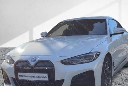 BMW i4 52.405 km 38.990 &euro; Frankfurt 60314