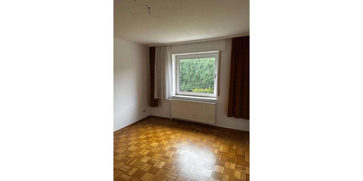 Erdgeschoßwohnung Rinteln - 4 Zimmer, 104 m&sup2;, 850&euro; | Angebot:26459710