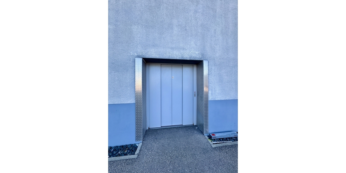 Lagerfläche ab sofort verfügbar - am Industrie- und Logistikstandort - Gewerbeobjekt Dornstadt | Angebot:26000924
