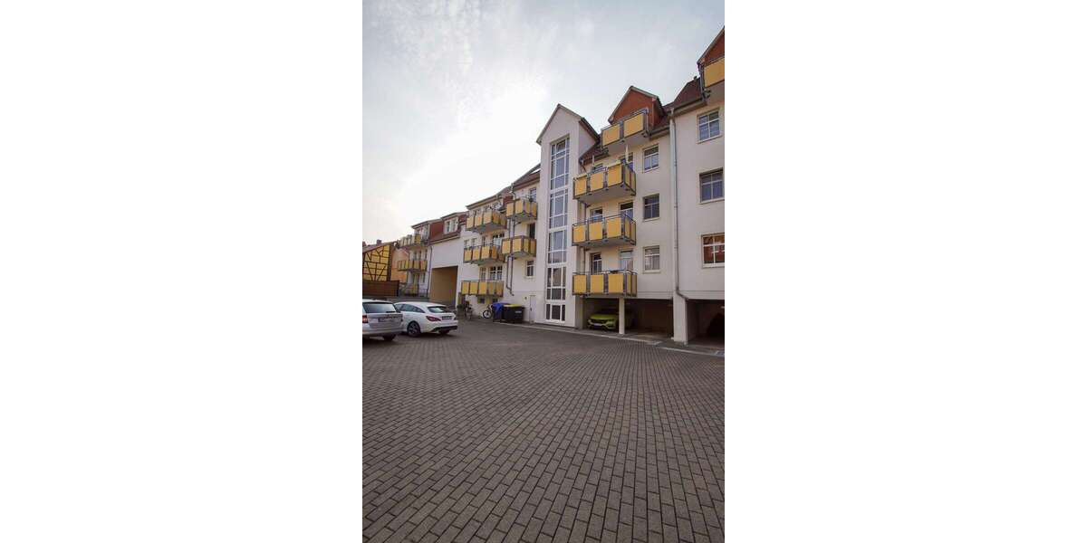 Zwei vermietete Wohnungen in Bestlage von Arnstadt – direkt an der Liebfrauenkirche 4 zimmer