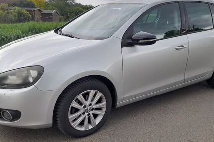 VW Golf 200.000 km 3.880 &euro; Flacht 65558