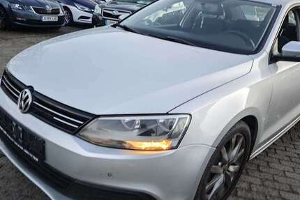 VW Jetta 212.000 km 2.950 &euro; Kiel 24145