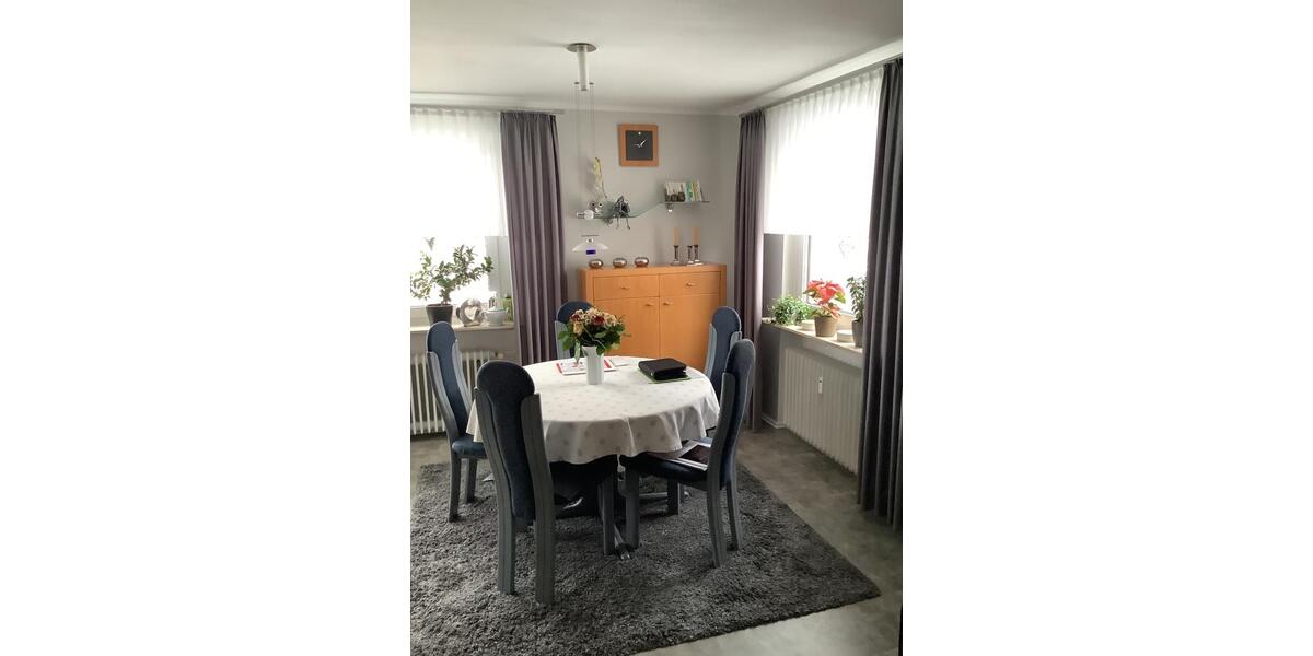 Etagenwohnung Lehrte - 3 Zimmer, 92 m&sup2;, 285.000&euro; | Angebot:26518082