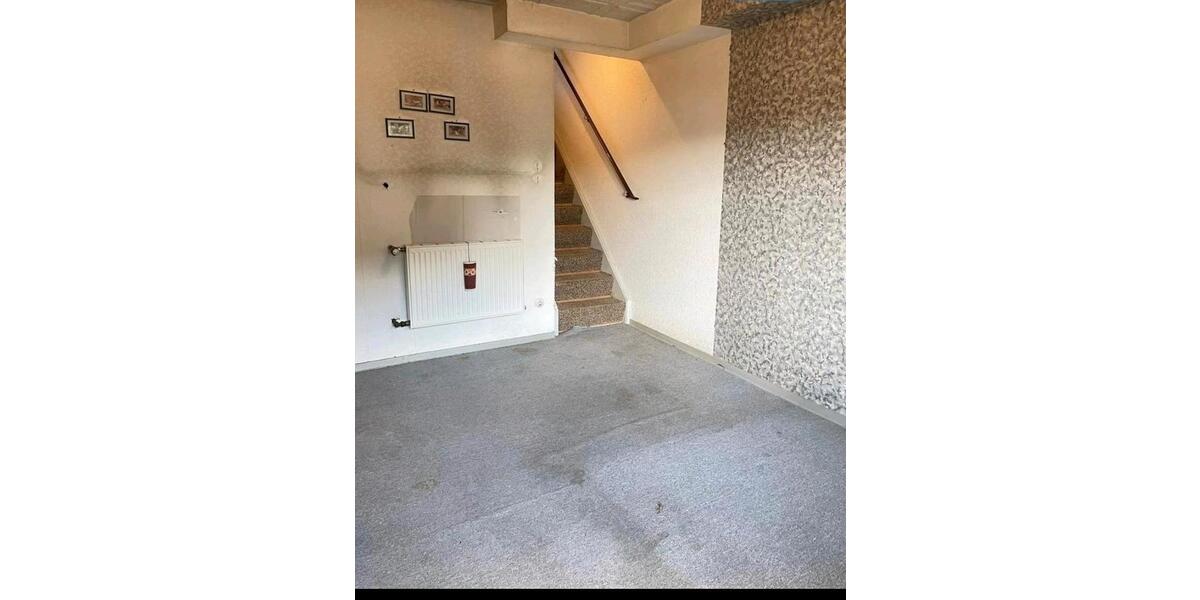 Reihenhaus Rodalben - 7 Zimmer, 131 m&sup2;, 119.000&euro; | Angebot:26891558