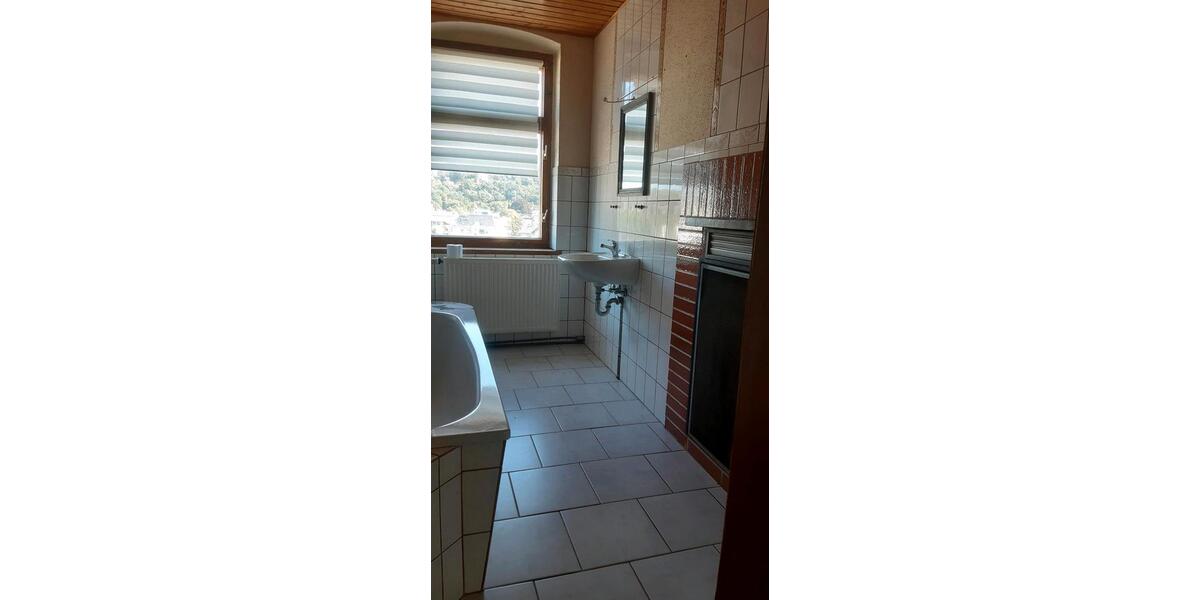 Reihenhaus Greiz - 6 Zimmer, 180 m&sup2;, 72.000&euro; | Angebot:22641100