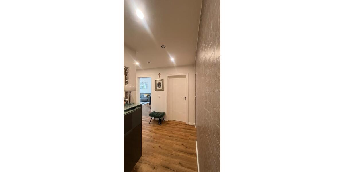 Etagenwohnung Rosenheim Innenstadt - 4 Zimmer, 106 m&sup2;, 560.000&euro; | Angebot:26888067