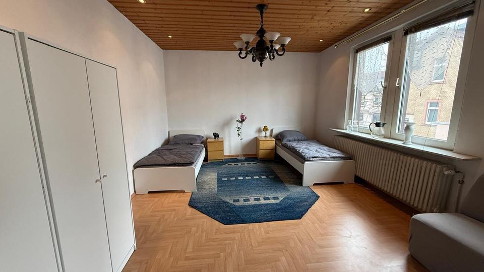 Etagenwohnung Offenbach am Main Bürgel - 5 Zimmer, 130 m&sup2;, 3.600&euro; | Angebot:25724141