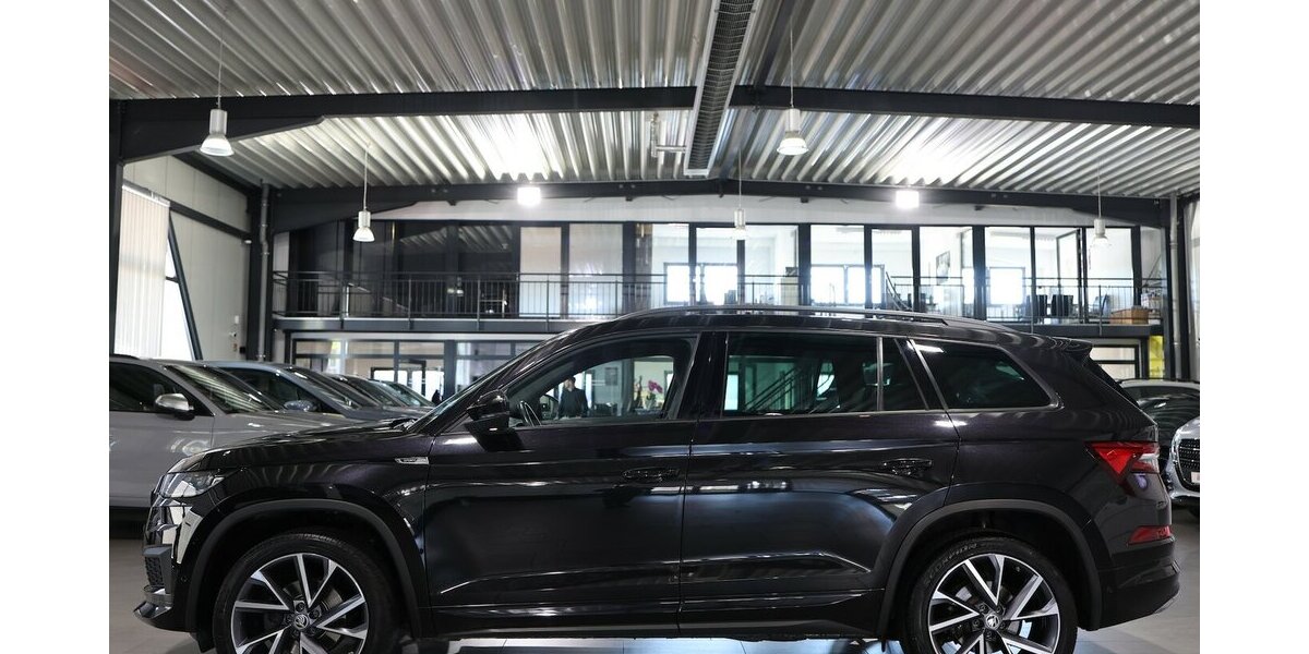 Skoda Kodiaq 1.5 TSI DSG SPORTLINE BLACK-PLUS PANORAMA 144.000 km 27.991 &euro; Hamm 59077