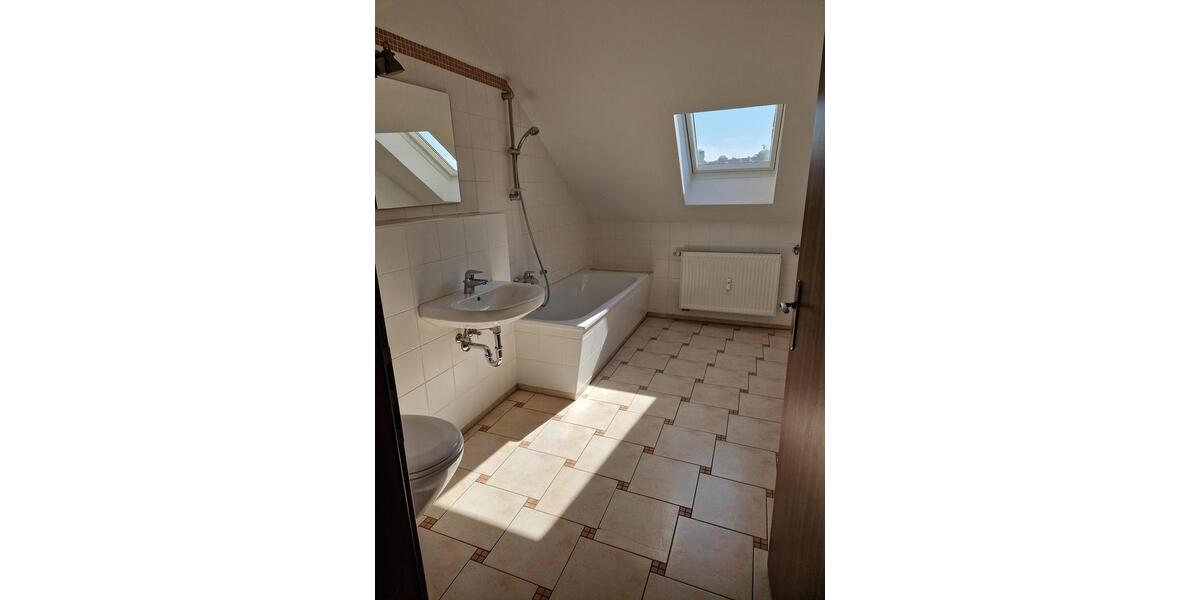 Etagenwohnung Bautzen - 2 Zimmer, 65 m&sup2;, 520&euro; | Angebot:26406292