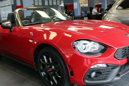 Abarth 124 Spider Serie 0 Turismo 1.4 MultiAir Turbo 70.944 km 23.980 &euro; Euskirchen 53881