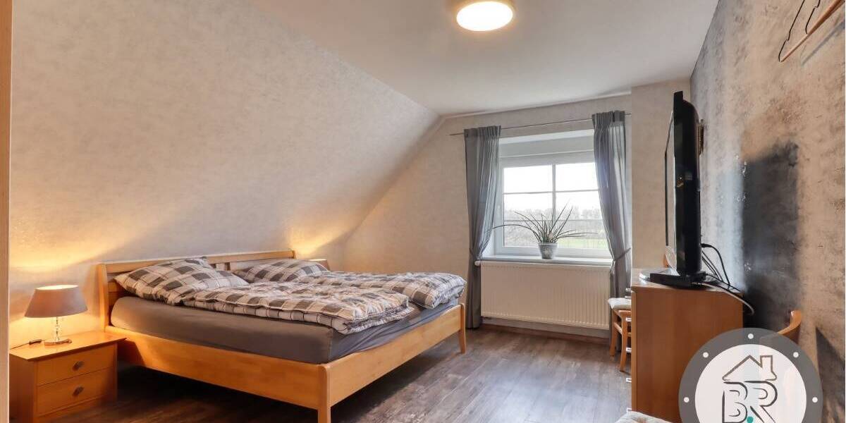 Einfamilienhaus Loxstedt Donnern - 8 Zimmer, 213 m&sup2;, 375.000&euro; | Angebot:26117427