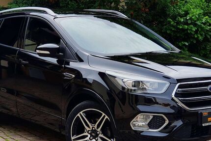 Ford Kuga 74.000 km 14.880 &euro; Ebensfeld-Döringstadt 96250