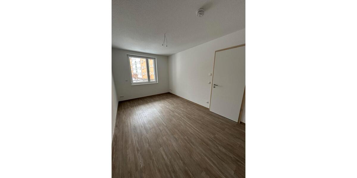 Etagenwohnung Ilmenau - 2 Zimmer, 51 m&sup2;, 302&euro; | Angebot:26563047