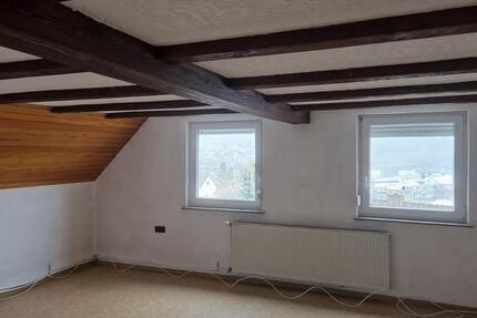 Dachgeschosswohnung Zu Vermieten zimmer