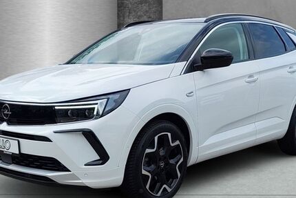 Opel Grandland (X) 12.850 km 24.980 &euro; Hamburg 22159