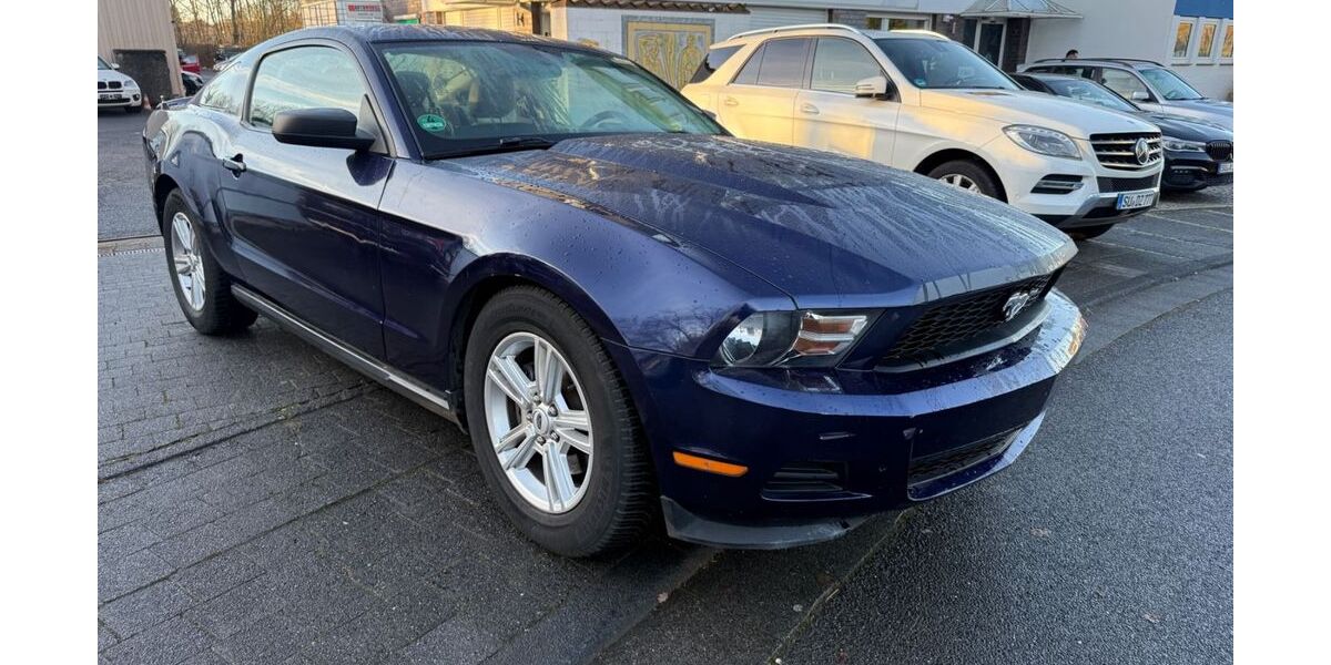 Ford Mustang 75.000 km 14.999 &euro; Bonn 53127